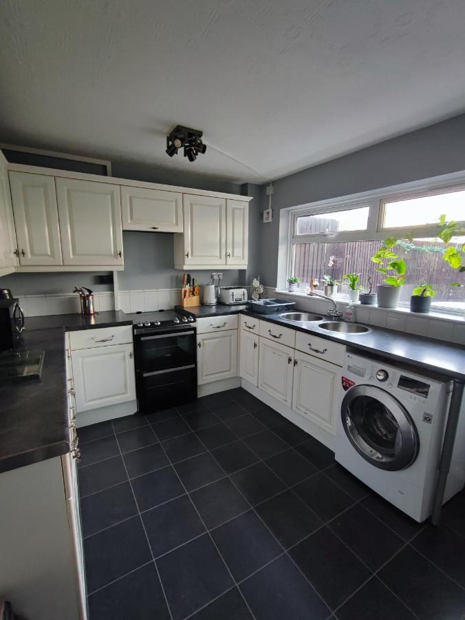 Cosy House In Birmingham Excellent Connections To City Centre المظهر الخارجي الصورة